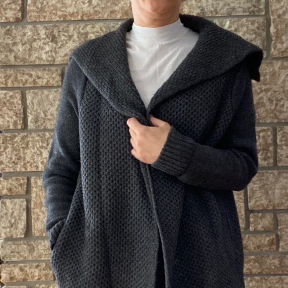 Vince Cardigan - Picture 5 of 11